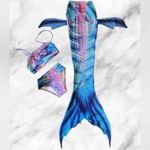 NWOT. 3pc COSPLAY DIAMOND Mermaid Set